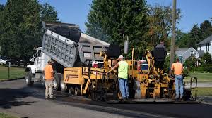  Elkader, IA Driveway Paving Pros